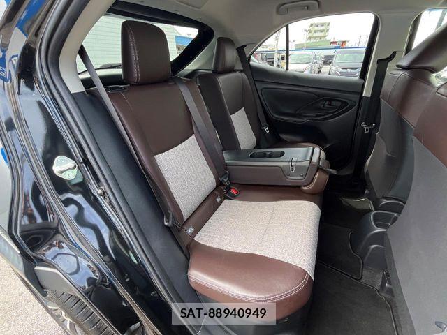 Toyota YARIS CROSS 2021-05 7227750-8