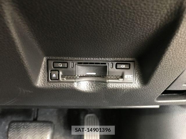 Toyota YARIS CROSS 2024-04 7227791-12
