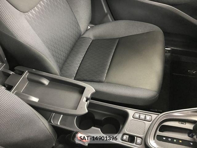 Toyota YARIS CROSS 2024-04 7227791-17
