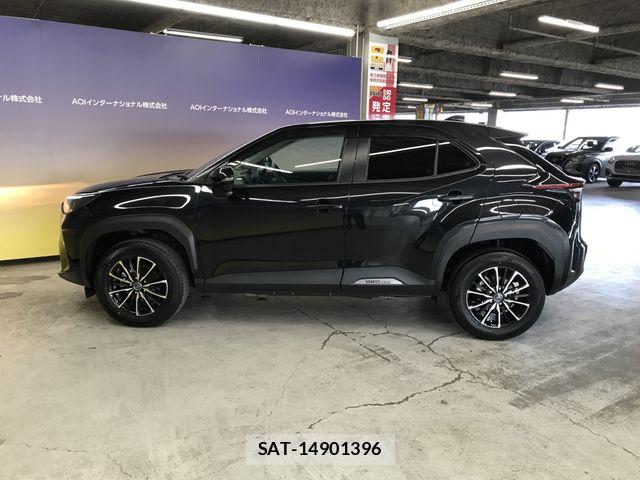 Toyota YARIS CROSS 2024-04 7227791-3