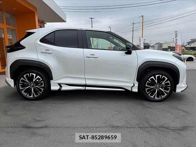 Toyota YARIS CROSS 2026-03 7227803-10