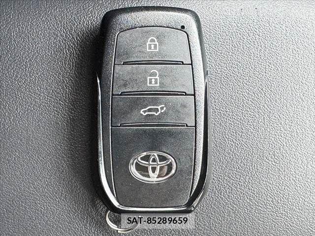 Toyota YARIS CROSS 2026-03 7227803-23