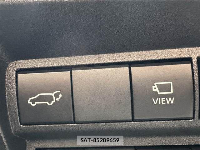 Toyota YARIS CROSS 2026-03 7227803-28