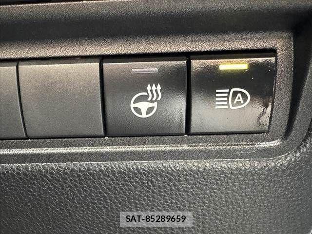 Toyota YARIS CROSS 2026-03 7227803-29