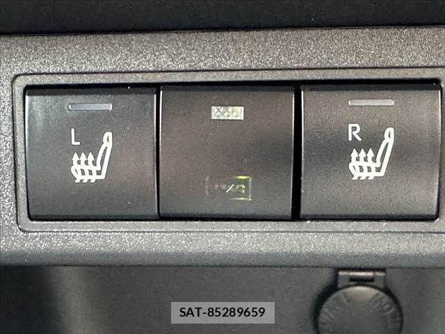 Toyota YARIS CROSS 2026-03 7227803-6