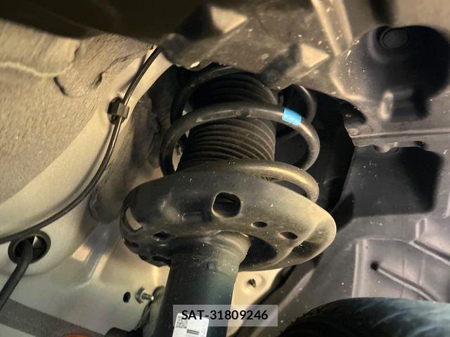 Toyota YARIS CROSS 2023-01 7227769-19