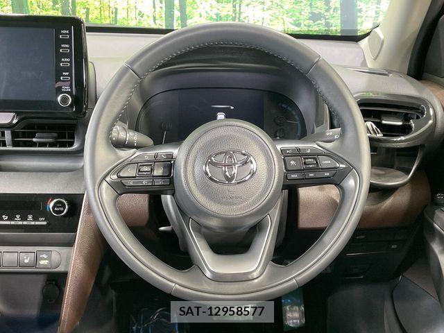Toyota YARIS CROSS 2021-09 7227755-10