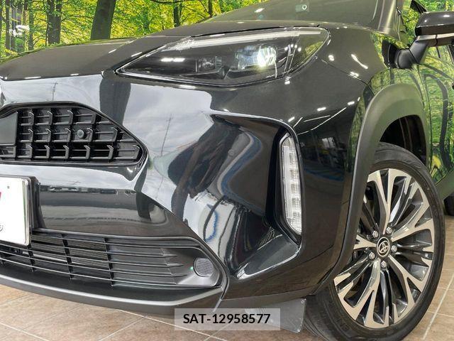 Toyota YARIS CROSS 2021-09 7227755-11