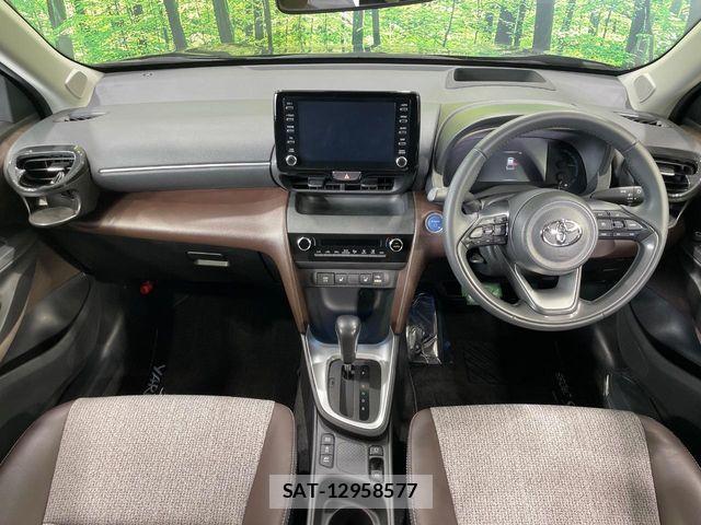 Toyota YARIS CROSS 2021-09 7227755-1