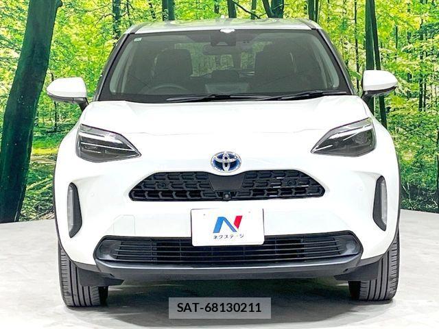 Toyota YARIS CROSS 2022-04 7227765-13