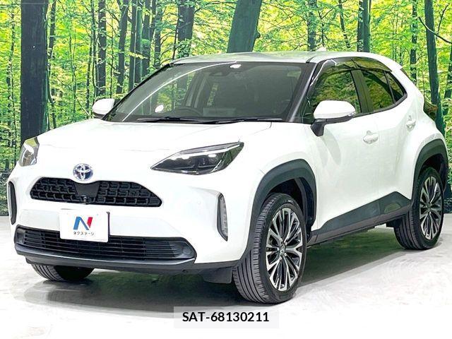 Toyota YARIS CROSS 2022-04 7227765-15