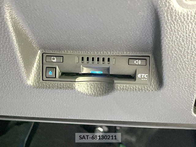 Toyota YARIS CROSS 2022-04 7227765-5