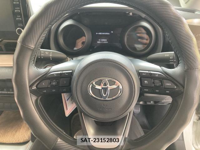 Toyota YARIS CROSS 2021-08 7227756-20