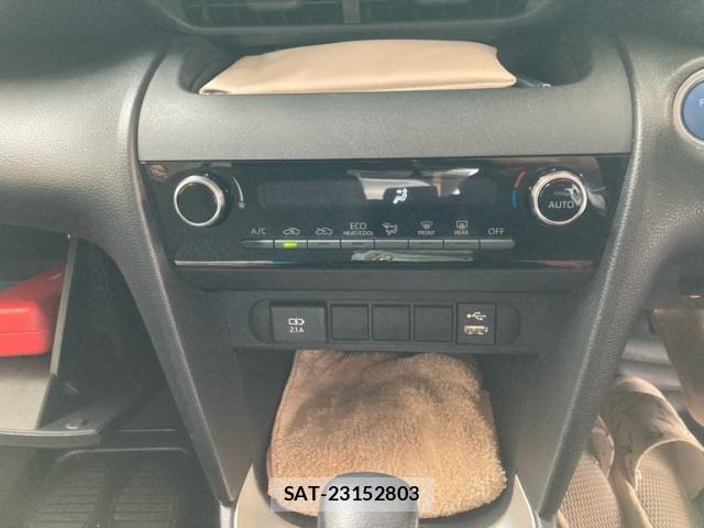 Toyota YARIS CROSS 2021-08 7227756-25