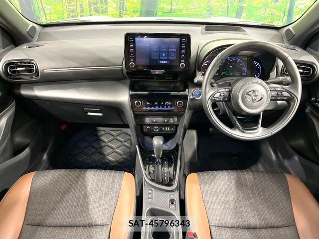 Toyota YARIS CROSS 2023-06 7227772-1