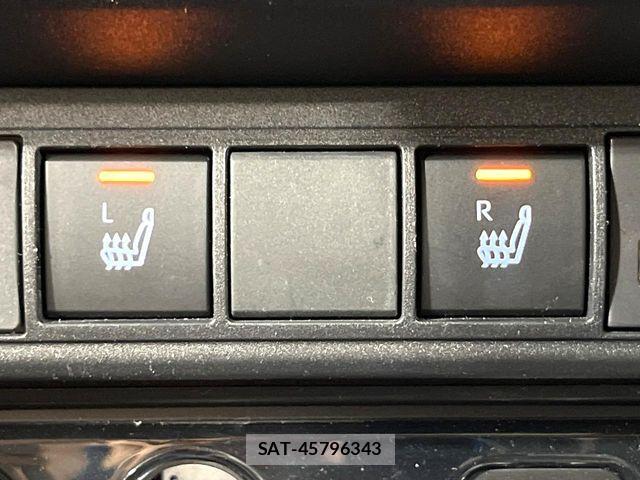 Toyota YARIS CROSS 2023-06 7227772-5