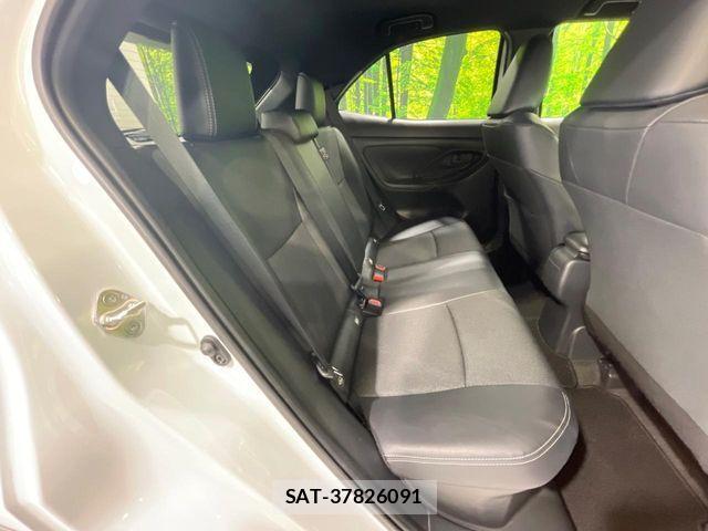 Toyota YARIS CROSS 2025-07 7227800-9