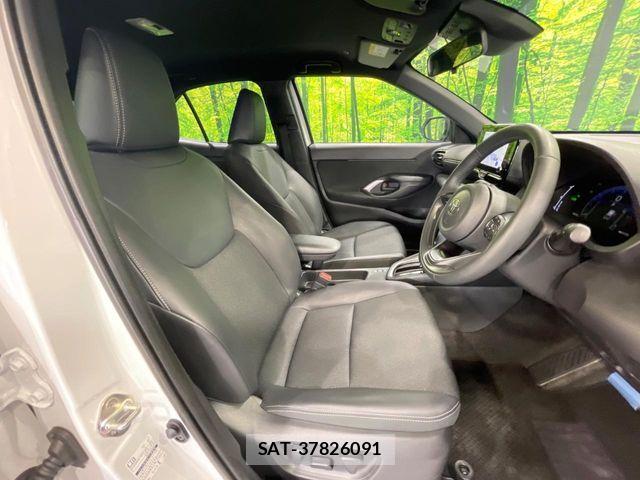 Toyota YARIS CROSS 2025-07 7227800-8