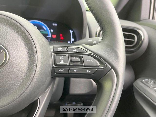 Toyota YARIS CROSS 2025-05 7227798-5