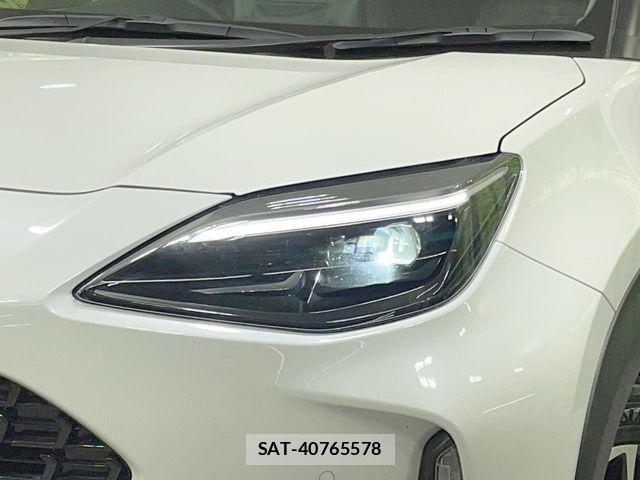 Toyota YARIS CROSS 2022-03 7227763-13