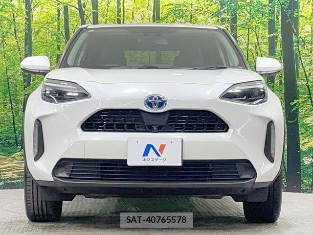 Toyota YARIS CROSS 2022-03 7227763-14