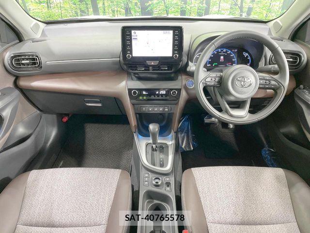 Toyota YARIS CROSS 2022-03 7227763-1
