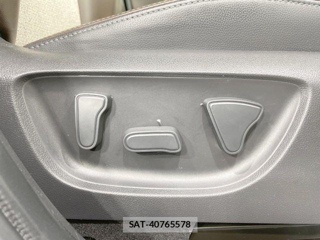 Toyota YARIS CROSS 2022-03 7227763-7