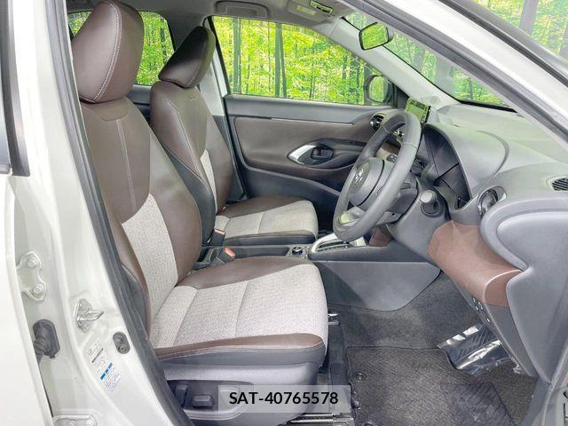 Toyota YARIS CROSS 2022-03 7227763-8