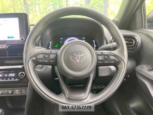 Toyota YARIS CROSS 2025-03 7227796-10