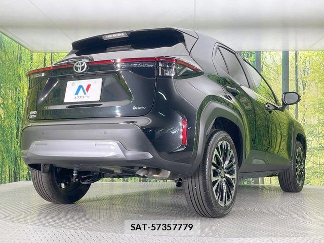Toyota YARIS CROSS 2025-03 7227796-16