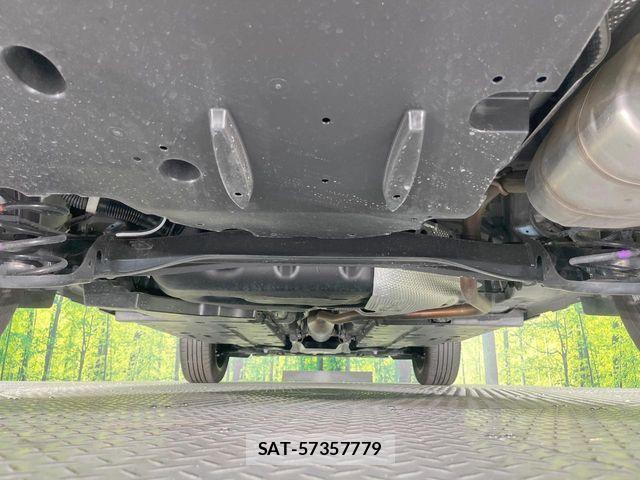 Toyota YARIS CROSS 2025-03 7227796-18