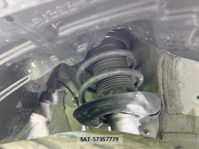 Toyota YARIS CROSS 2025-03 7227796-19