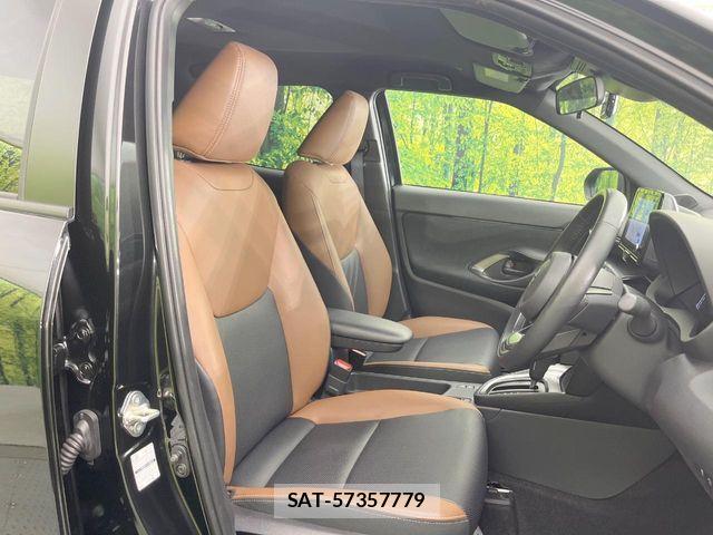 Toyota YARIS CROSS 2025-03 7227796-7