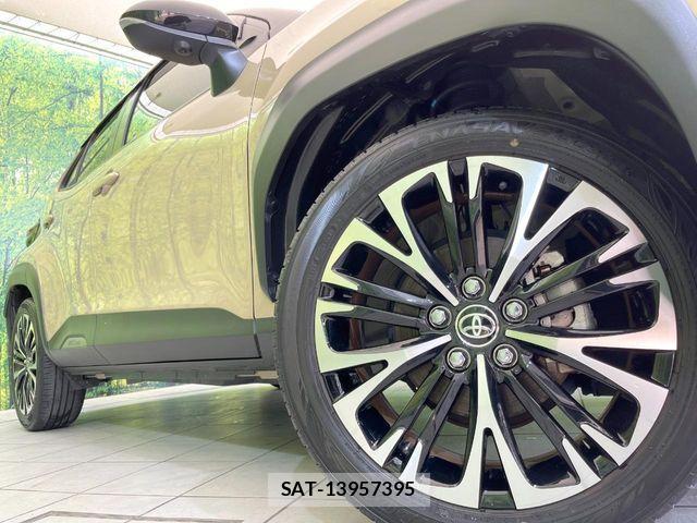 Toyota YARIS CROSS 2024-02 7227788-12