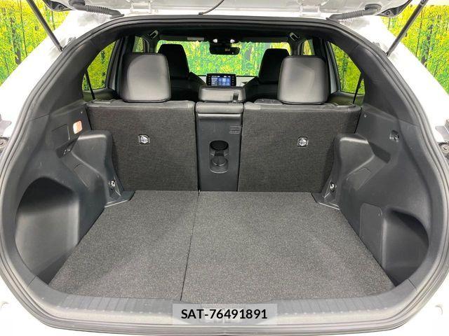 Toyota YARIS CROSS 2023-11 7227782-9