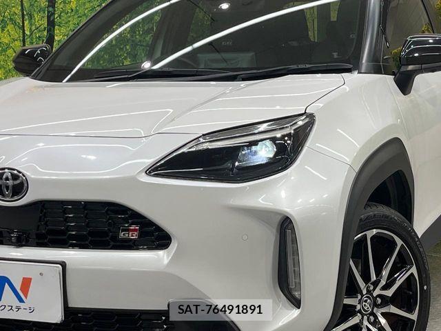 Toyota YARIS CROSS 2023-11 7227782-11