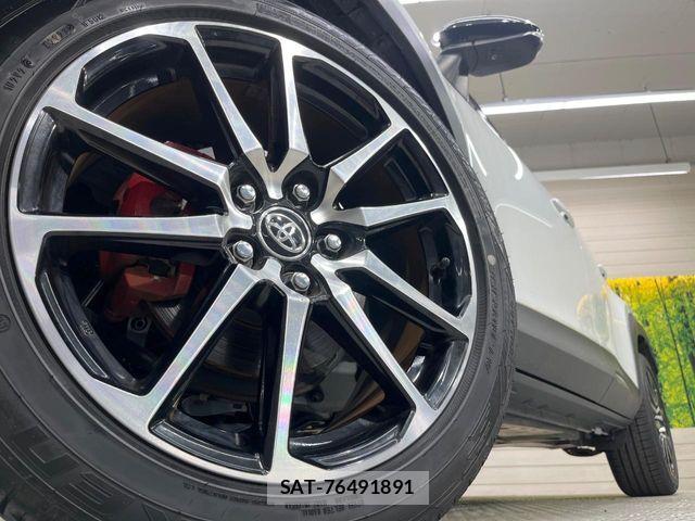 Toyota YARIS CROSS 2023-11 7227782-12