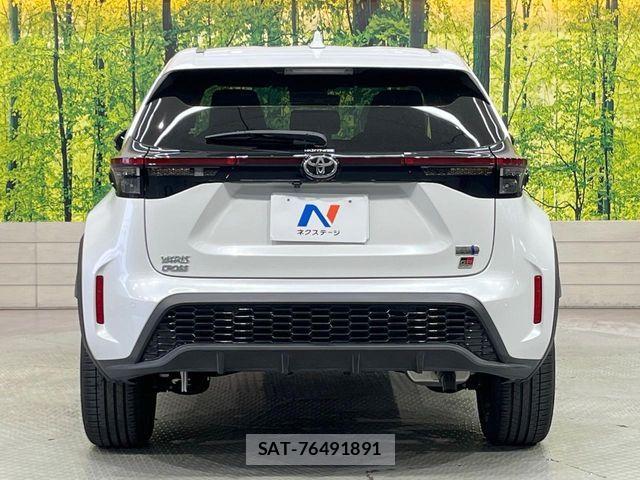 Toyota YARIS CROSS 2023-11 7227782-14