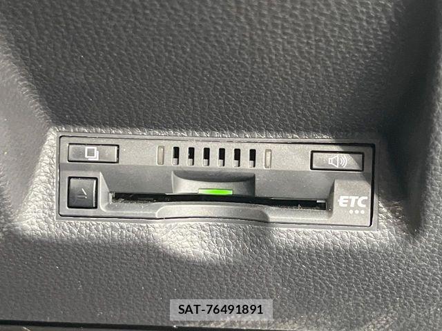 Toyota YARIS CROSS 2023-11 7227782-4