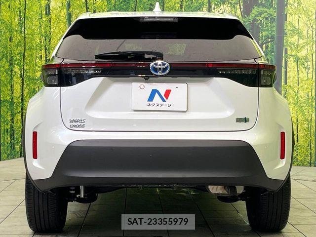 Toyota YARIS CROSS 2023-12 7227787-14