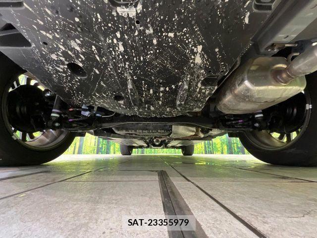 Toyota YARIS CROSS 2023-12 7227787-18