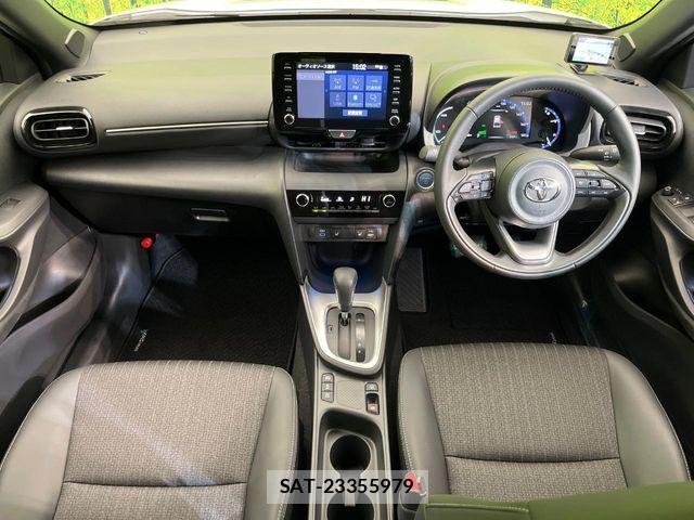 Toyota YARIS CROSS 2023-12 7227787-1