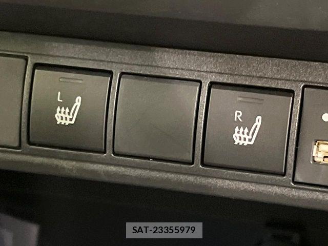 Toyota YARIS CROSS 2023-12 7227787-6