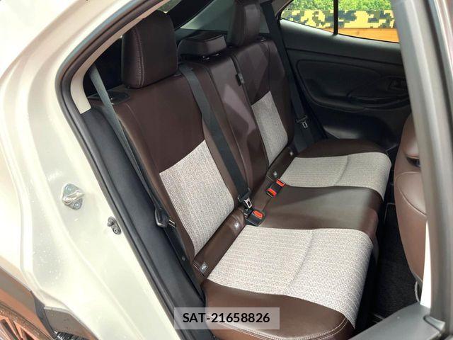 Toyota YARIS CROSS 2021-08 7227753-9