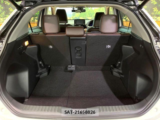 Toyota YARIS CROSS 2021-08 7227753-10
