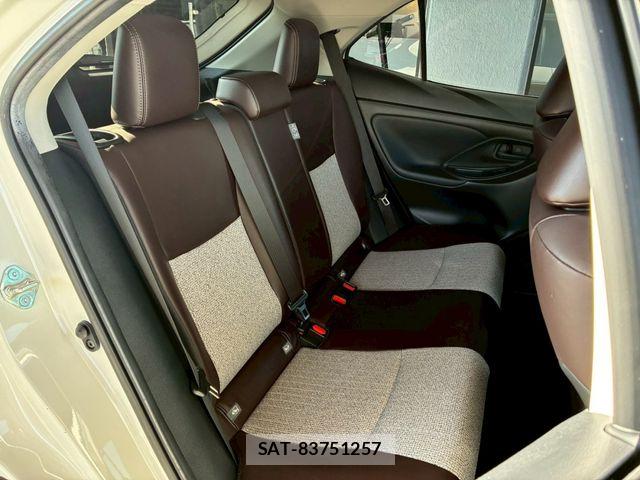 Toyota YARIS CROSS 2020-12 7227743-14