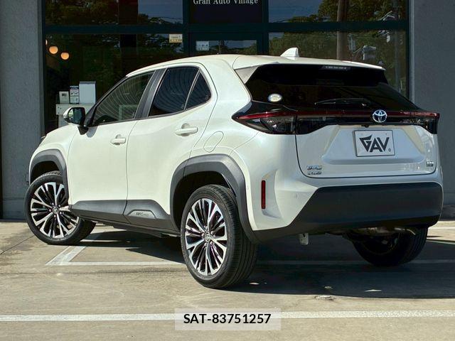 Toyota YARIS CROSS 2020-12 7227743-19