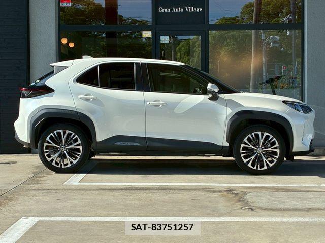 Toyota YARIS CROSS 2020-12 7227743-23