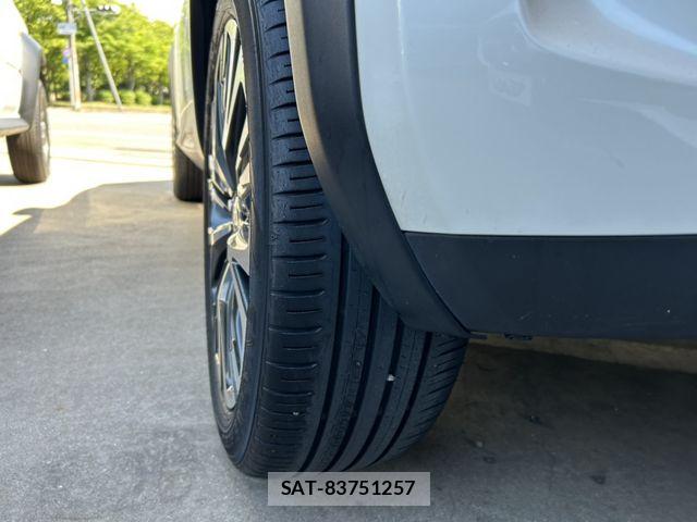 Toyota YARIS CROSS 2020-12 7227743-29