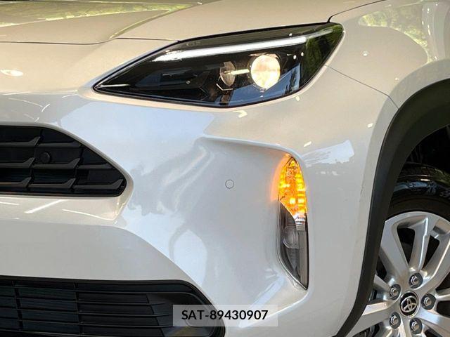 Toyota YARIS CROSS 2025-04 7252995-11
